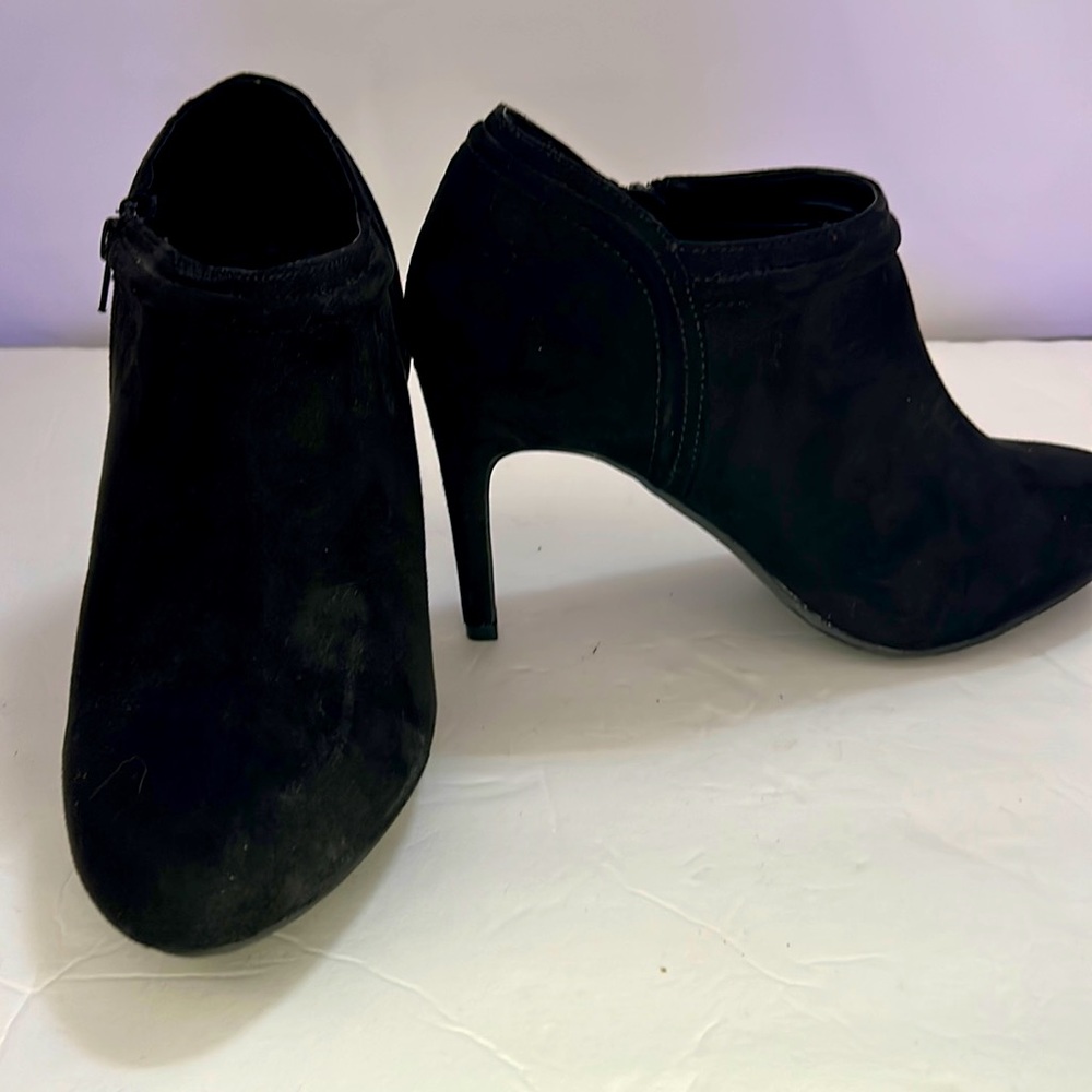 New Lane Bryant boots heels size 10w 10 w black side zipper closure